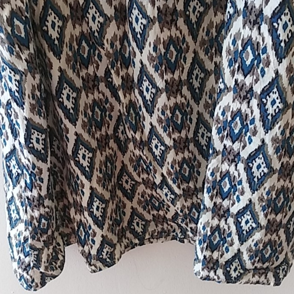 THML Green & Beige Top Size S - Picture 8 of 8